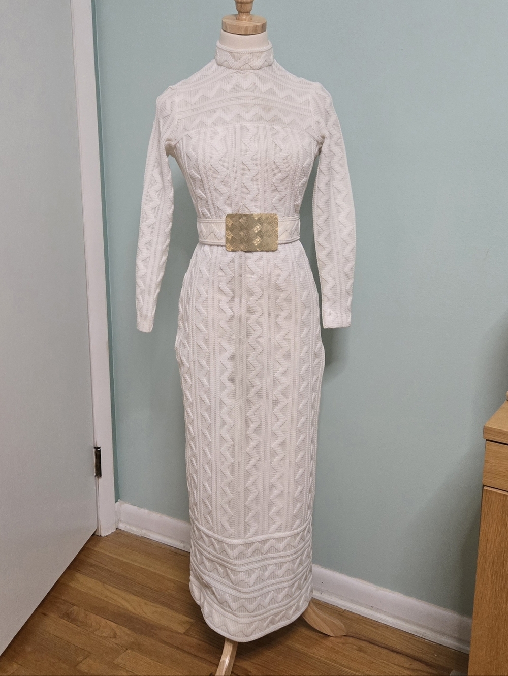 Vintage 70s Knit Mockneck Full Length Maxi Sweater Dress With Gold Belt - Picture 2 of 11